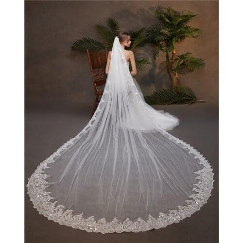 3.5*3Meter Cathedral Wedding Veils Long Lace Edge Bridal Veil with Comb Wedding Accessories Ladies Womens Mantilla Wedding Veil