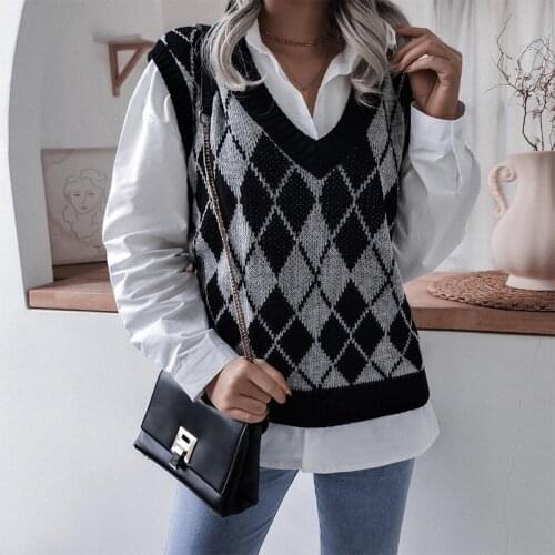 2021 Autumn And Winter European And American College Style Diamond Fashion V-neck Casual Loose Knit Pullover Vest Sweater