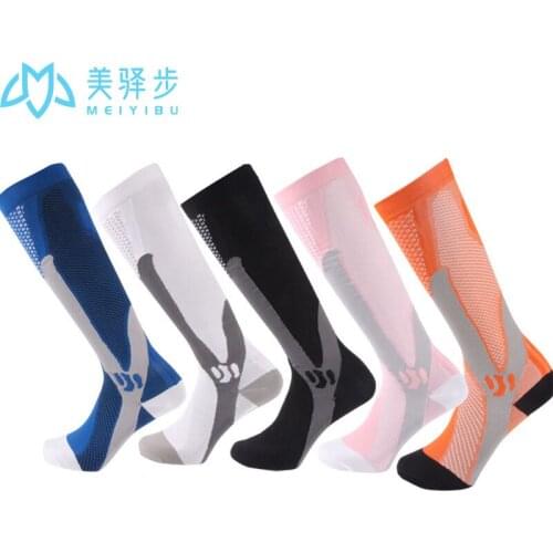 1 PAIR Sports Compression Socks Long Tube Men and Women Outdoor Running Riding Pressure Socks Compression Socks