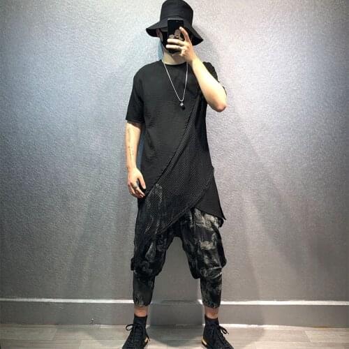 Original mens new personality fake two mesh stitching loose T-shirt asymmetrical top fashion large size pure color