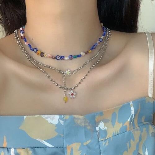 Vintage Short Colorful Flower Beaded Necklace for Women Fashion Jewelry Clavicle Chain Necklace Punk Metal Y2K Necklace 90s Gift