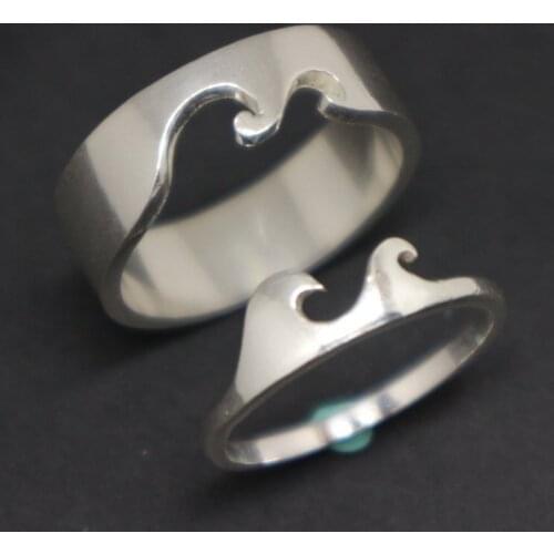 Couple Rings Fashion Simple Wave Rings for Cocktail Party Men Womens Rings Lovers Jewelry Wedding Engagement Ring Gifts