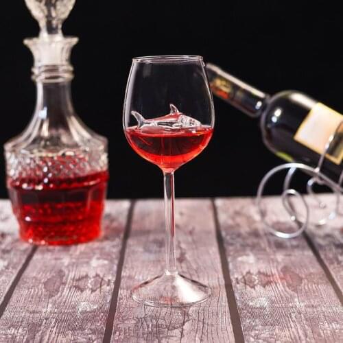 New Creative High Borosilicate Glass Shark Red Wine Goblet Bar KTV Cocktail Glass Bar Wine Set 300ML Dropshipping