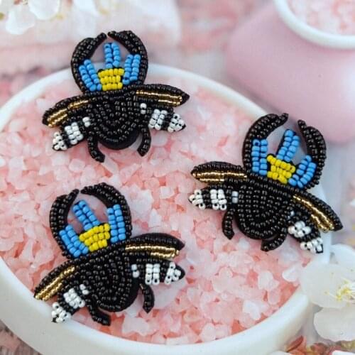 3D Handmade beaded color sequins Small insect patch applique for DIY hat Coat Trousers Bag Brooch Broche