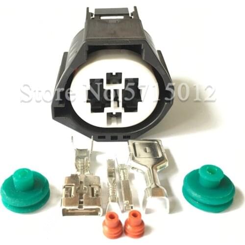 4 Hole 7283-8497-90 Car Waterproof Connector Electric Fan Cable Socket For Ford Focus Volvo Land Rover