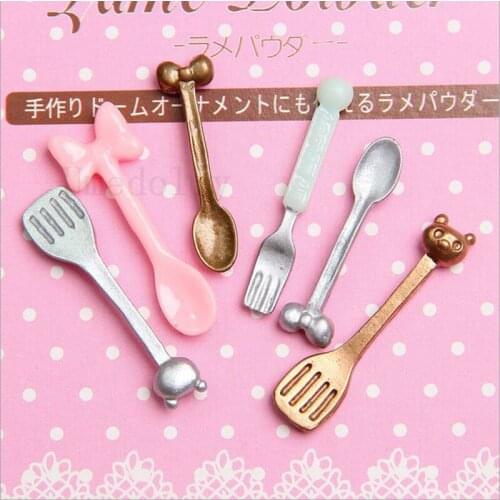 2pcs Simulation Mini Fork, Spoon for Dollhouse Minaiture Kitchen Tableware Food Doll Toy 1/6 Blyth Pullip Barbies Accessrioes