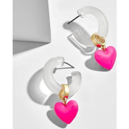 SOHOT New Trendy Acrylic Cute Colorful Heart Pendant Women Hoop Earrings Romantic For Girl Female Christmas Day Brincos