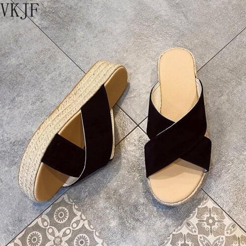 2021Beach Shoes Flat Slippers Women Slides Summer Sandals Slippers with Thick Soles Platform Fe