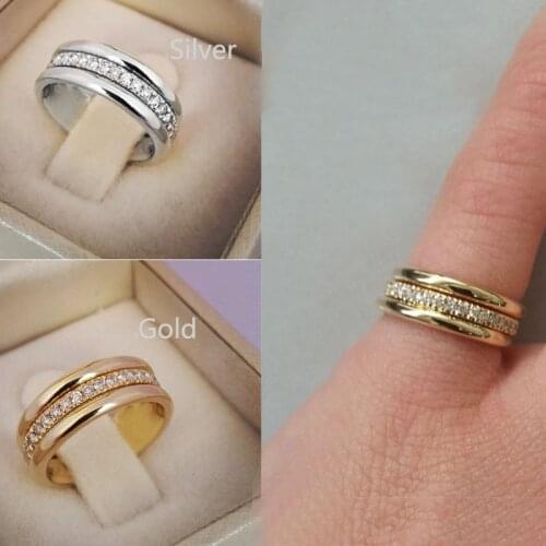 Elegant Wedding Women Ring Simple Finger Rings with Middle Paved CZ Stone Understated Delicate Female Engagement Jewelry