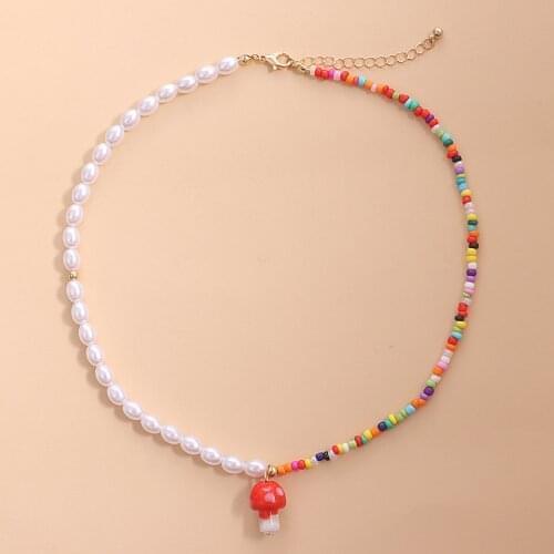 Bohemian Short Choker Mushroom Strawberry Eye Pearl Necklace Jewelry for Women 2021 Beaded Clavicle Chain Fashion Girls Gifts
