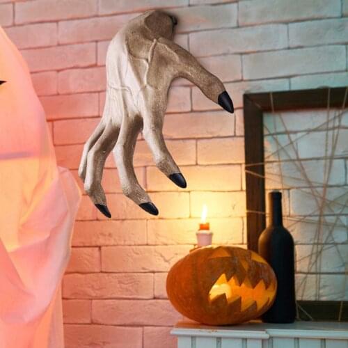 Resin Devil Hand Claw Devils Eyes Horrifying Flexible Witchs Hand Decoration Resin Wall Hanging Ornament Accessories