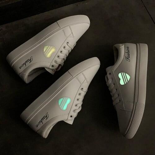 Fashion Luminous Reflective Sneakers Flat Shoes 2020 New Womens ShoesCasual Shoes Breathable Shoes Ladies Walking Shoes U13-53