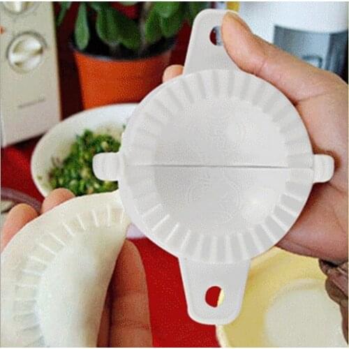 2pcs/lot Dumpling Maker Mold Food-Grade Plastic Pack Dough Press Dumpling Pie Ravioli Mould Cooking Pastry KX 322