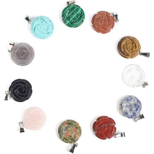 2021 New Fashion DIY 12 Color Crystal Agates Natural Stone Pendants Rose Shape Pendant Necklace For Women Men Jewelry Accessory