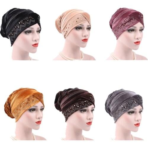2021 New Velvet Turban Caps Muslim Rhinestone Hijab Scarf Bonnet Women Headband Turbans Islamic Wrap Head Scarves Autumn Winter
