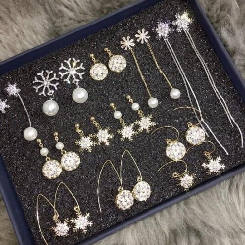 Snowflake Fashion Stud Earrings Personality elegant Prevent Allergy High Quality Exquisite Long Tassel Earrings Simple Jewelry