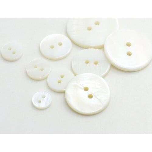 Shell Button 10mm natural river shell 100pcs/pack China Buttons Wholesale two holes workpiece for needlework pure white color