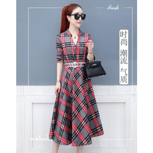 Long sleeved lattice dress Han edition slim medium long womens dress 2018 spring and Autumn New Womens temperament skirt