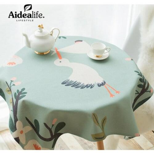 Aidealife Lifestyle Jacquard Tablecloths On The Table