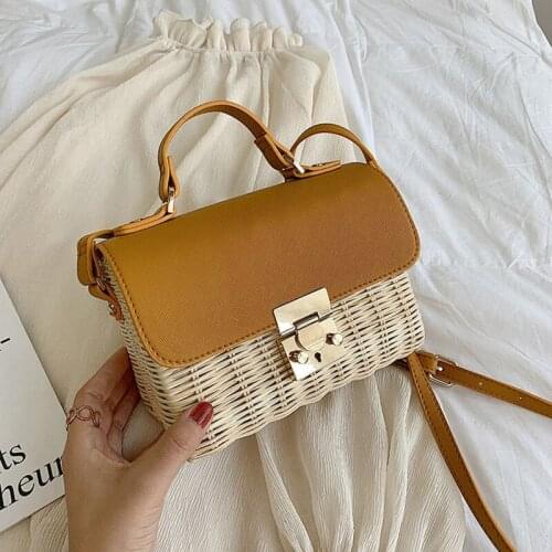 INS Hot Handmade Straw Woven Bag Messenger Causal Beach Bag Lock Shoulder Tote Bags For Women Crossbody Bag Summer Girl Handbag