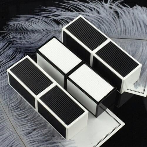 White & Black Empty High Quality Plastic Lipstick Tubes Lipstick Gloss Container DIY Lipstic Lip Balm Tube F20172919