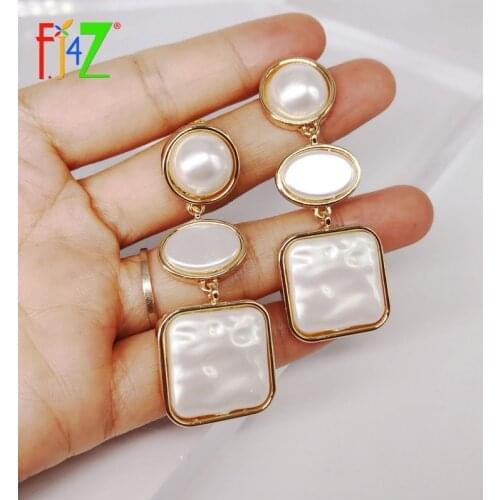 F.J4Z 2020 Trend Earrings for Women Fashion Unusual Earrings Lady Imitation Geometric Pearl Party Jewelry Christmas Gifts