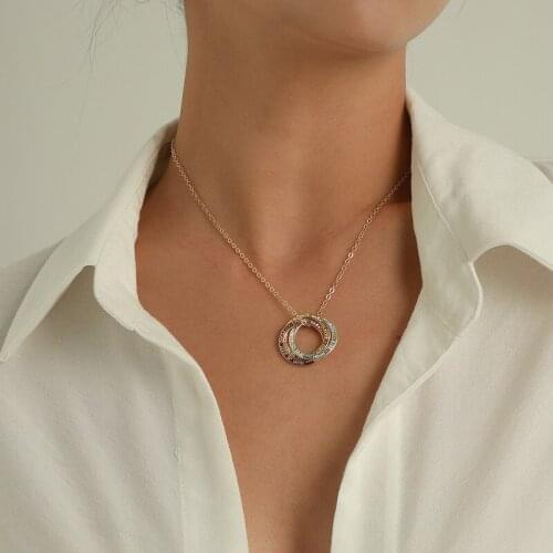 Simple Elegant Round Circles Letters Pendant Necklaces for Women Vintage Geometric Chains Clavicle Necklace Colar Jewelry Gift