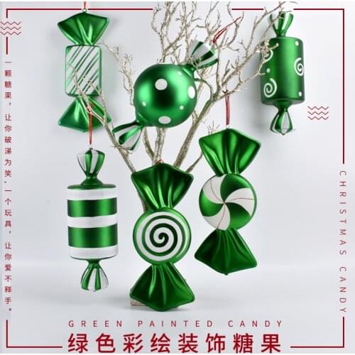 Festive decorations, green painted candy pendants, shopping malls, hotel photography scene layouts, plastic candy pendants