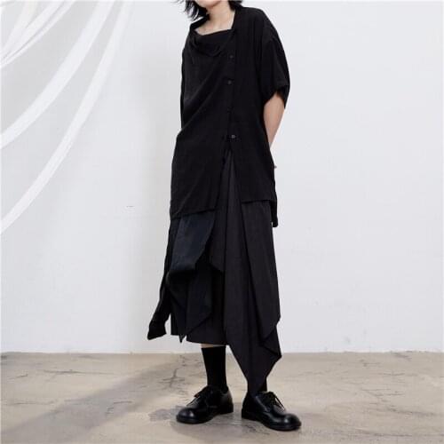 Summer women round neck and shoulder vertical breasted design false two layers of loose hem front long back short sleeve T-shirt