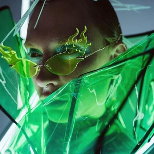 Fashion Fire Wave Flame Sunglasses Women Men Rimless Sun Glasses Eyewear Luxury Trending Wide Side Party Streetwear Sunglasses