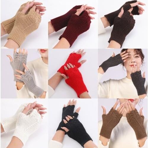 Women Hollow Out Knitted Fingerless Gloves Fish Scale Design Solid Color Half Finger Mittens Thumb Hole Arm Warmers