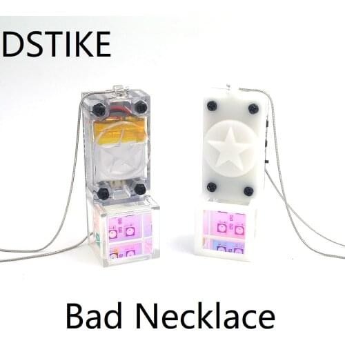 DSTIKE Bad Necklace