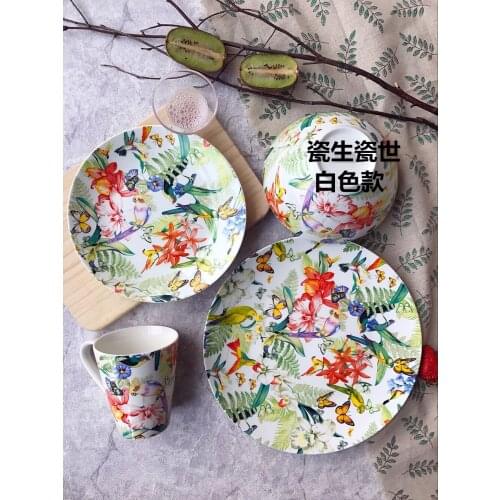 Christmas wedding Spanish ceramic tableware Western dishes auspicious flowers parrots decorative dishes bowls and cups black