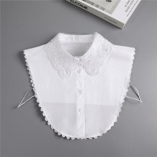 Women Lace Hollow Out Detachable Collar Vintage White Fake Shirt Detachable Necklace Choker Collar Half-Shirt Accessory