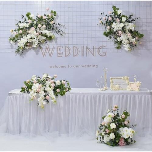 The new spring wedding scene layout simulation floristry window wedding props catwalk road flower ball hotel table flowers