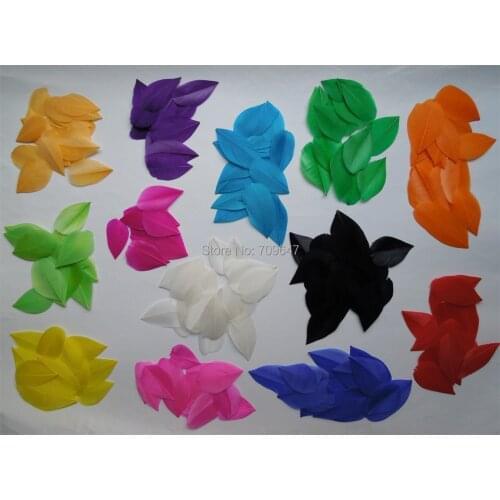 50Pcs/lot!4-6cm Long Beautiful Trimmed Goose Feathers,Loose Feather Petals,trimmed feathers for DIY Accessories,Good Quality