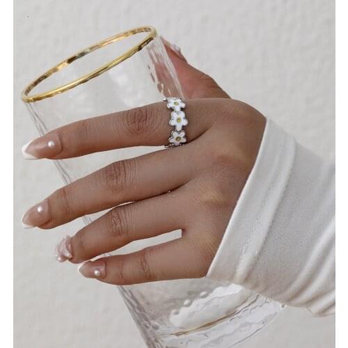 2021 New Fashion Temperament Small Daisy Ladies Ring, Personality Stitching Retro Plant Flowers Women Wedding Ring Gift Jewelry