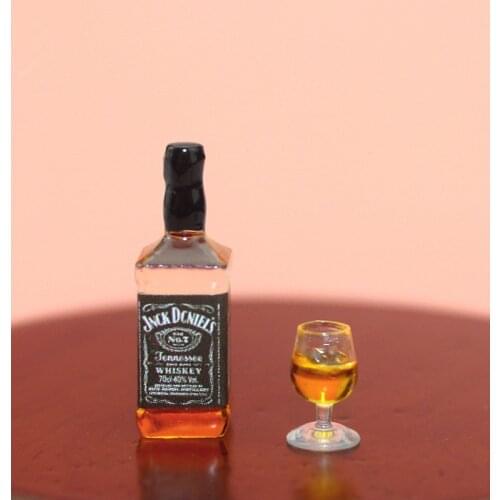 Dollhouse Miniature 1:12 Popular Whiskey with Filled Glass Drink Bottles Model for Doll House Play Food Accessory