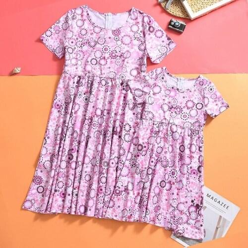 Summer Family Matching Outfits Mom Baby Mommy and Me Clothes Short Sleeve Woman Girls Clothing Sunflower Mother Daughter Dresses