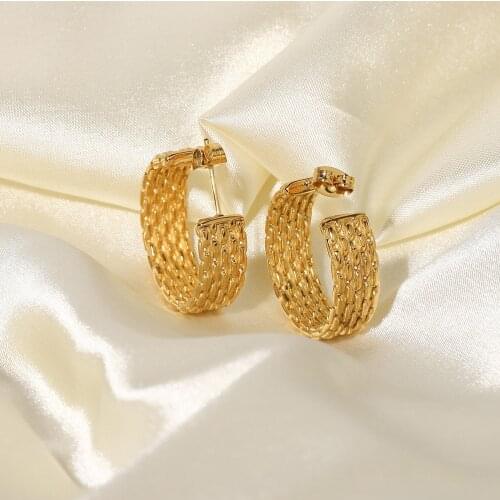18K Gold Plated Stainless Steel Twisted C Shape Hoop Earrings For Women Simple Temperament Earrings Jewelry