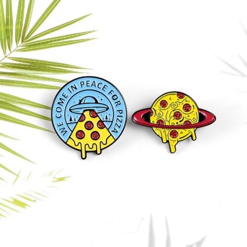Fashion Creative Spaceship Pizza Planet Pizza Exquisite Fashion Drip Badges Good Friends All-match Enamel Brooches Accessories