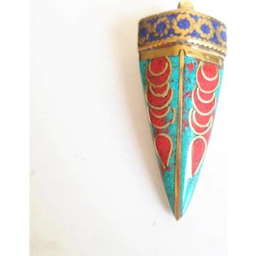 TBP512 Tibetan Fang Amulet Pendants for Man Nepal Hand Vintage Jewelry