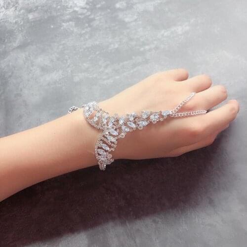 2020 fashion new creative Bracelet tennis crystal glass chain Rhinestone womens bracelet suitable for womens Bracelet