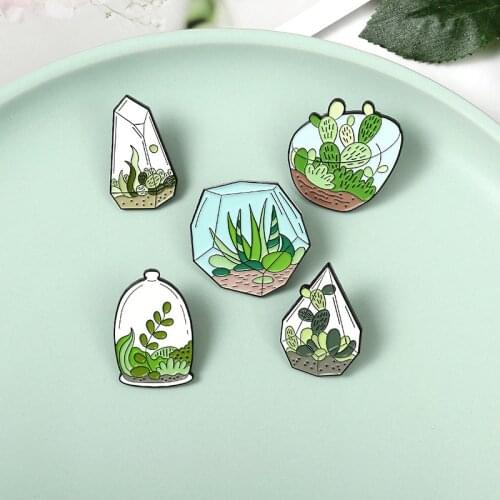Indoor Glass Potted Plant Enamel Pin Custom Wholesale Green Aloe Cactus Brooch Lapel Pin Jewelry Badge Gift for Friends