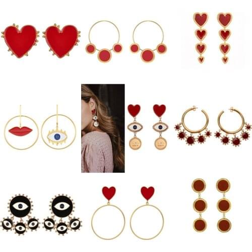 2020 New Design Lady Statement Earring Women Metal Gold Color Eye Heart Lips Long Dangle Drop Earrings Fashion Party Jewelry