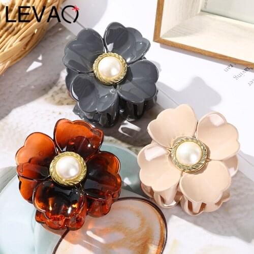 Levao Pearl Flower Hair Claws For Women Acrylic Hairclip Hairgrips Girls Makeup Washing Tool Hair Accessories Headwear