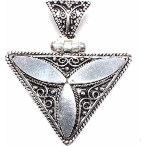 925 Sterling Silver Triangle Filigree Pendant