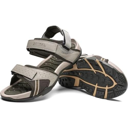 Men Sandals Fashion Summer Male Outdoor Slippers Leisure Beach Shoe Flat Sandals Light-weight Footwear Mens Sandals Water Shoes