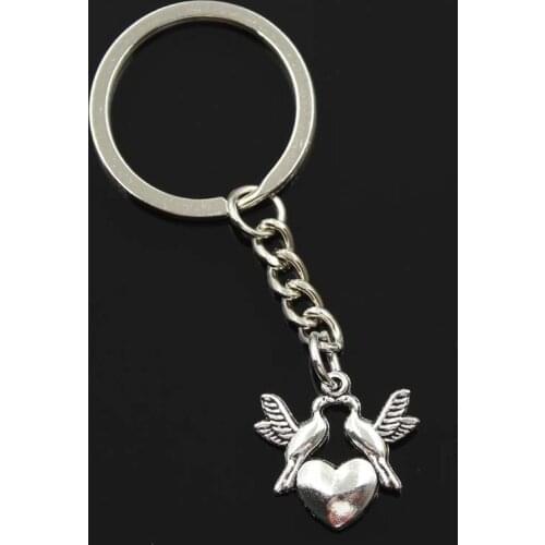 New Fashion Men 30mm Keychain DIY Metal Holder Chain Vintage Kissing Doves Birds Heart 21x21mm Silver Color Pendant Gift