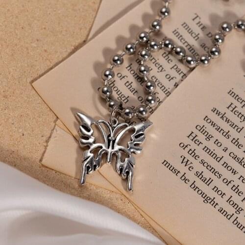 Vintage Hip Hop Style Punk Butterfly Necklace For Women Silver Color Clavicle Necklace Pendant Female Jewelry Accessories